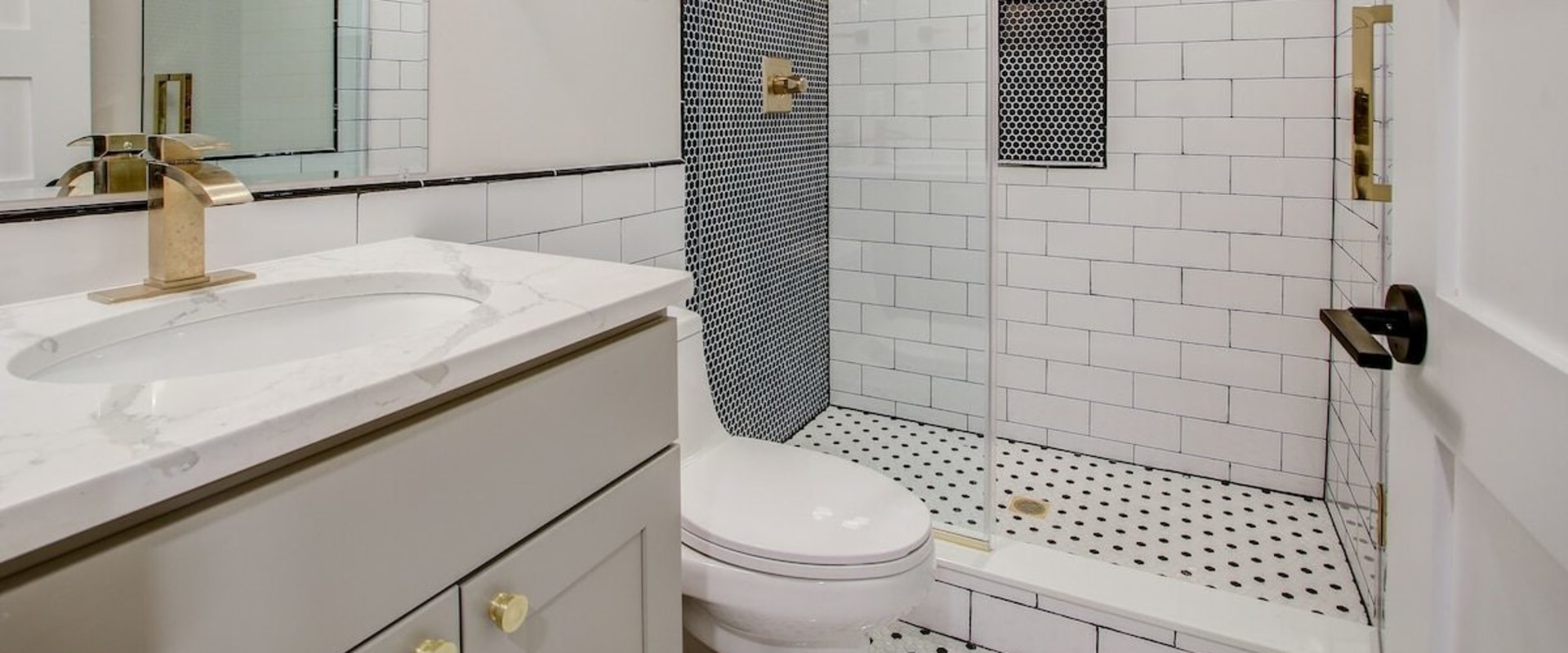 The Ultimate Guide to Bathroom Remodeling: A Contractor's Perspective